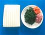 荠菜肉丝年糕的做法图解1
