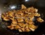 蒜苔小炒肉的做法图解4