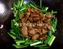 蒜苔小炒肉的做法图解8