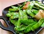 腊味小炒四季豆的做法图解6