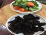 黑木耳炒西兰花的做法图解1