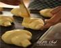正宗羊角面包的做法图解7
