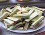 糖醋茄子的做法图解1
