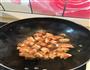 月牙骨豆角焖面的做法图解2