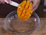 芒果奶昔的做法图解2