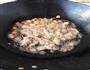 甘蓝炒肉的做法图解5