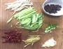 夏季开胃小吃-炒凉粉的做法图解3
