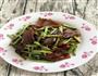 豇豆炒腊肉的做法图解12