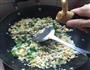 一个人吃啥-牛肉蛋炒饭的做法图解8