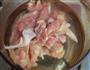 番茄木耳鸡块汤的做法图解3