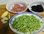 肉沫橄榄菜炒豆角的做法图解1