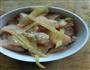 土豆焖鸡肉的做法图解1