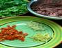 香菜牛肉的做法图解1
