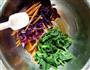 夏季的开胃凉拌小菜-紫甘蓝拌穿心莲的做法图解5