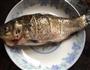 鲫鱼豆腐汤的做法图解1