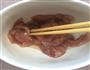 瘦肉炒凉瓜的做法图解2