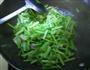芹菜炒肉的做法图解5