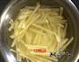 土豆炒咸菜清爽家常菜的做法图解2