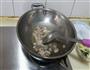 芋头花炒肉的做法图解4