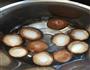 香菇蒸肉末鹌鹑蛋的做法图解1