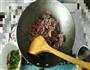 尖椒炒牛肉的做法图解2