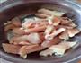 软炸黑椒鸡胸肉的做法步骤2