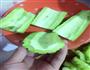 凉拌苦瓜的做法图解1