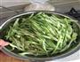 豆角焖面的做法图解1