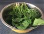 让假日里孩子们长得更高的凉拌菠菜的做法图解1