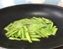 干煸四季豆的做法图解1