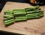 培根青笋卷的做法图解2