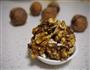 黑豆芽拌核桃的做法图解2