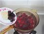 洛神花杨梅汤的做法图解3