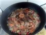 丛菌炖五花肉的做法图解9