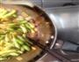 土豆焖豆角的做法图解7