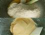 广式莲蓉月饼的做法图解2