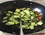 黄瓜炒肉片的做法图解7
