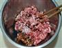 猪肉洋葱包菜饺子的做法图解3