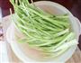 酸豆角炒空心菜梗的做法图解1