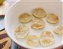 宝宝辅食香蕉小饼的做法图解3