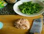 减肥餐  青椒炒鸡胸肉的做法图解1
