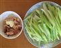 鱿鱼干炒芹菜的做法图解6