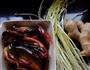 韭黄鳝丝的做法步骤1
