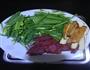 韭菜花炒腊肉的做法图解1