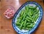 甜豆炒肉丝的做法图解1