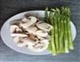虾仁口蘑烩芦笋的做法图解4