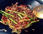 蒜香黑椒牛肉的做法图解4