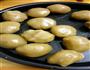 蛋簧莲蓉月饼的做法图解6