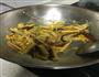 咸蛋黄烧茄子的做法图解5