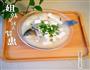 鲫鱼粉丝豆腐汤的做法图解3